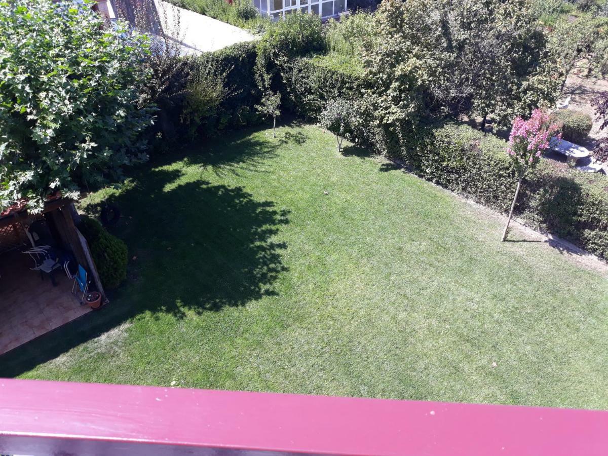 Preciosa Casa Independiente Con Piscina Cubierta Y Gran Jardin Privados Аро Екстер'єр фото
